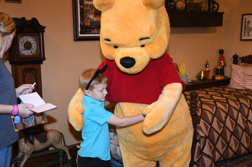 8e70495c-4165-40f6-9962-fc49e75b02fd