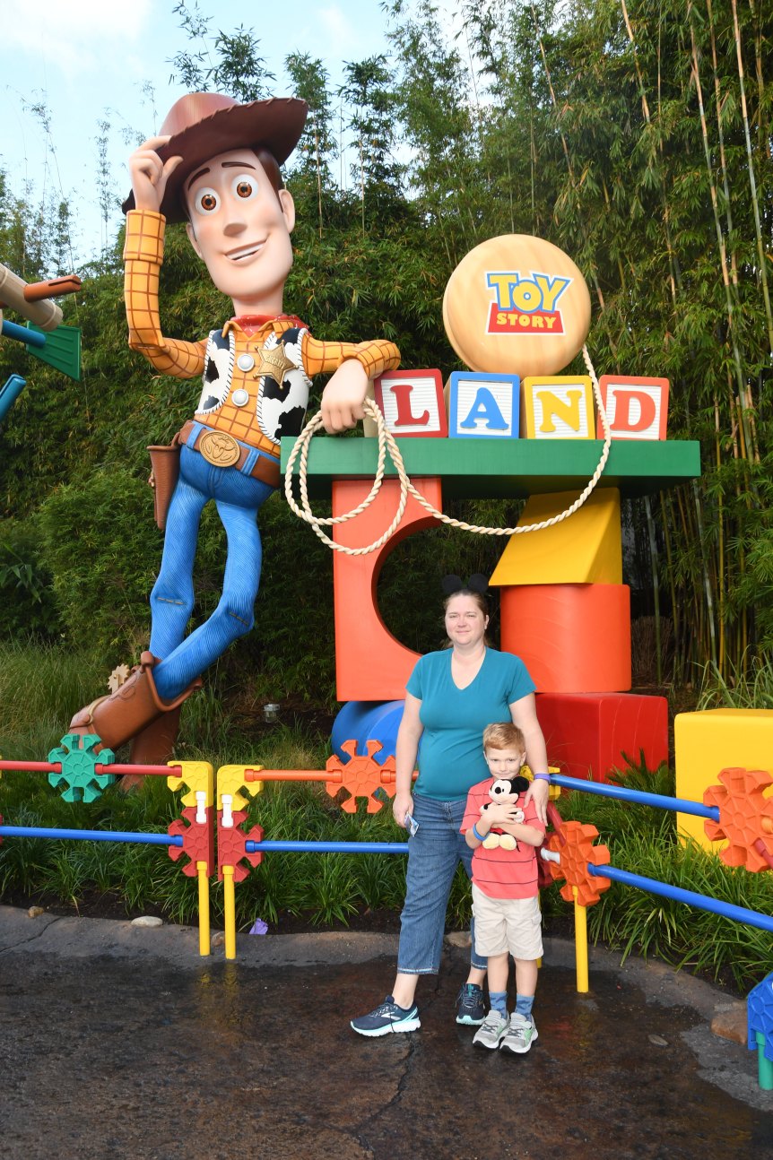 a04f506e-0938-46c9-a90a-c30d4a8129f8